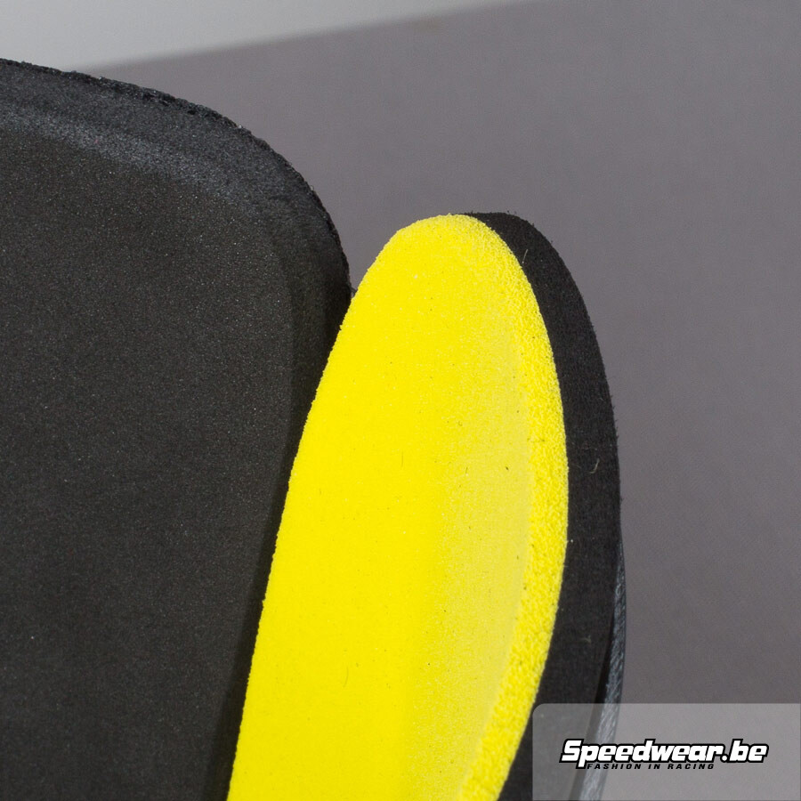 Bengio-2020-HST-Bumper-Carbon_Kevlar-Dettaglio-Ammortizzazione-Interna